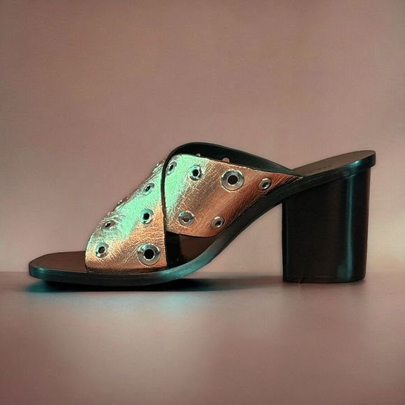 Rag & Bone Paige Sandals in Gold Grommet - Picture 4 of 16